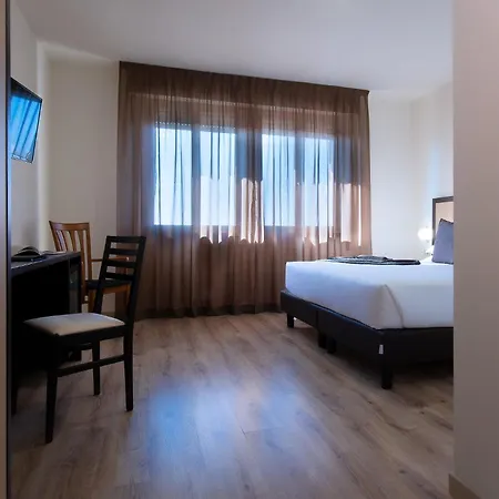 Cdh Ξενοδοχείο Μόντενα