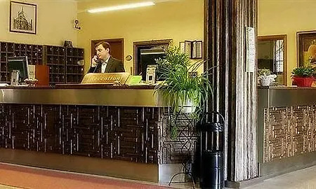 Hotel Cdh 4*